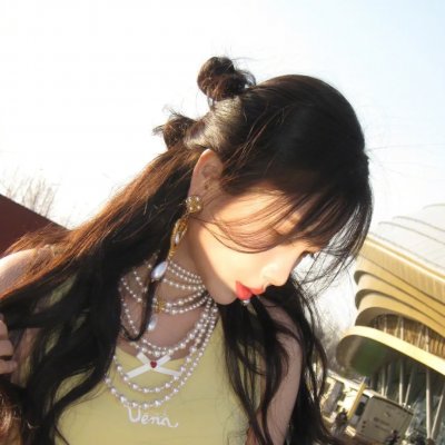 你是老板娘我是白月光